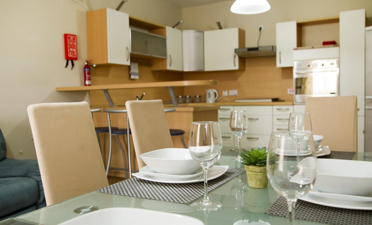 No 6 Poseidon Apartment Saint Julian's 外观 照片